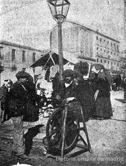 Recuerdos de papel. Madrid de los pobres o el Rastro en 1899