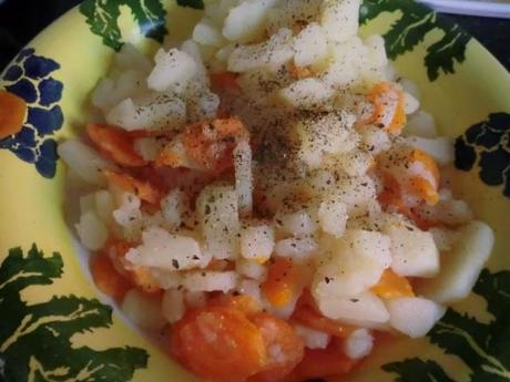 Merluza al horno con puré de zanahorias