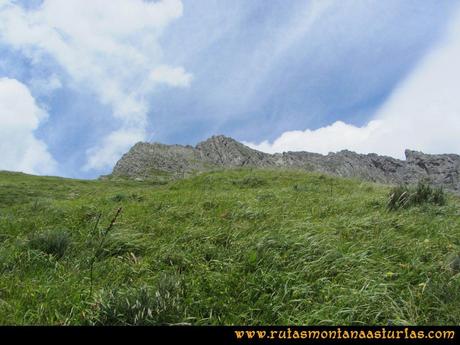 Ruta Tuiza Siegalavá: Bajando zona de la pradera