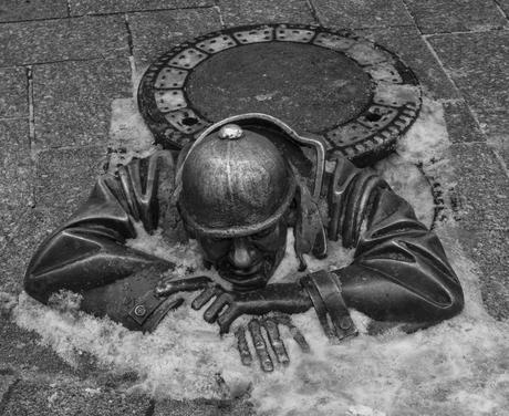 Pequeños relatos de Ciencia Ficción - 26: Endópolis-I Pequeños relatos de Ciencia Ficción - 26: Endópolis-I