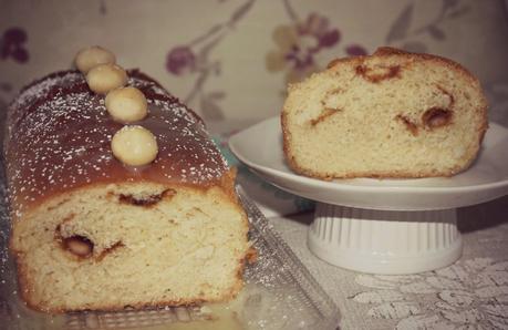 BRIOCHE DE VAINILLA CON NUECES DE MACADAMIA  CARAMELIZADAS