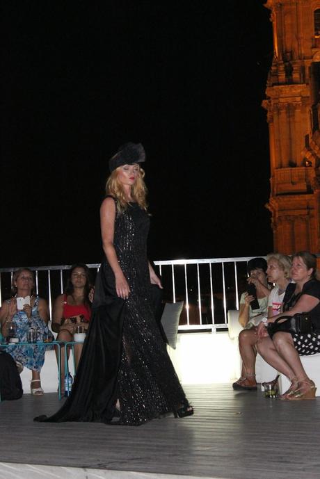 Desfile de Moda de la diseñadora Malagueña  Antonia Garcia Galiano organizado por Emma P. Lopez en la terraza del  Hotel Molina Lario en Malaga