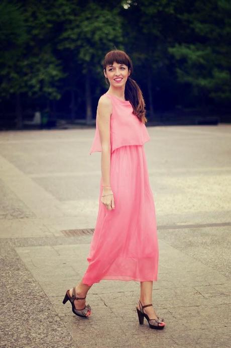 TENDENCIA: VESTIDO CAPAS TENDENCIA: VESTIDO CAPAS