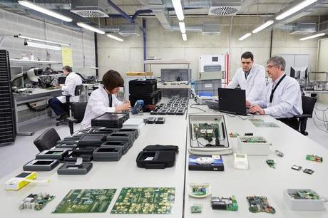 Aprender de las abejas para organizar mejor el tráfico Investigadores trabajando en el proyecto europeo Local4Global / IK4-TEKNIKER