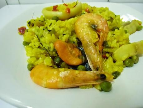 Paella marinera Paella marinera