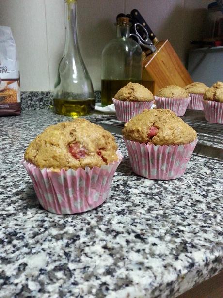 Muffins de frambuesa y manzana para desayunar sano! Muffins de frambuesa y manzana para desayunar sano!