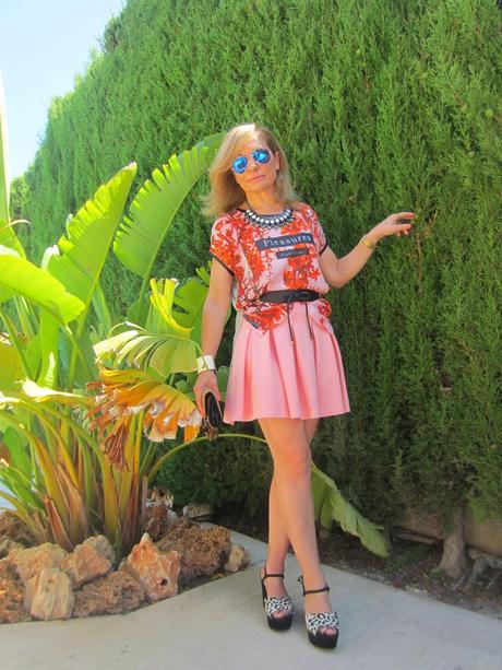 LOOK341-21.7.20148:30THE POWER OF PINK¡¡Hola amigas!!!Com...