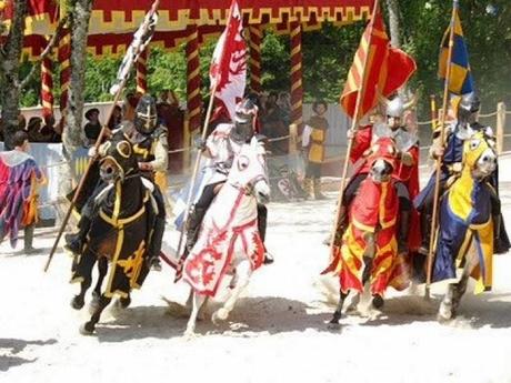 Comienza la Ferial Medieval o XX Feria de las Maravillas en La
Coruña2014