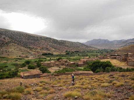 Zawyat Oulmzi. Aldeas del Valle Aït Bouguemez. Marruecos