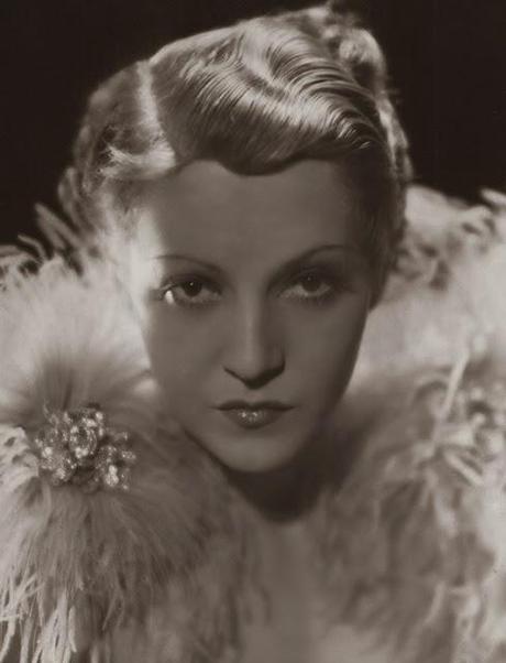 LAS MUÑECAS HINCHABLES DEL TERCER REICH LAS MUÑECAS HINCHABLES DEL TERCER REICH