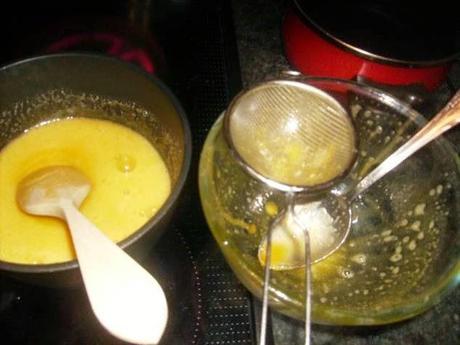 TARTA RELLENA DE GUINDAS EN ALMÍBAR TARTA RELLENA DE GUINDAS EN ALMÍBAR