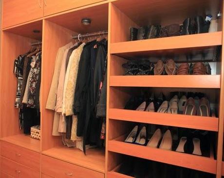 Zapatera ideal para un closet pequeño - Diseño