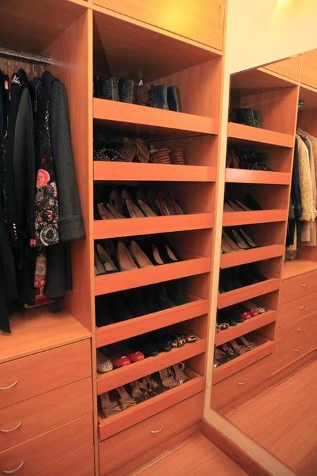 Zapatera ideal para un closet pequeño - Diseño