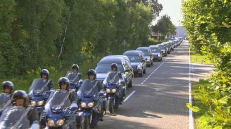 Recibimiento en Holanda a los muertos en el vuelo  MH17 de Malaysia Airlines