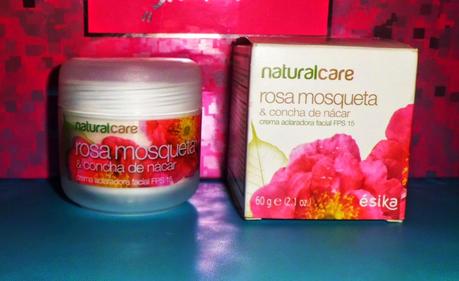 Rosa Mosqueta y Concha Nácar de Ésica Rosa Mosqueta y Concha Nácar de Ésica