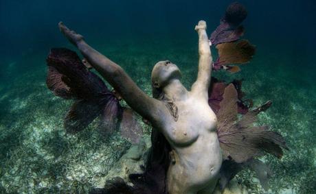 Jason deCaires Taylor y lo sublime. 16-sculpture-modern-art-jason-decaires-taylor-sculpture