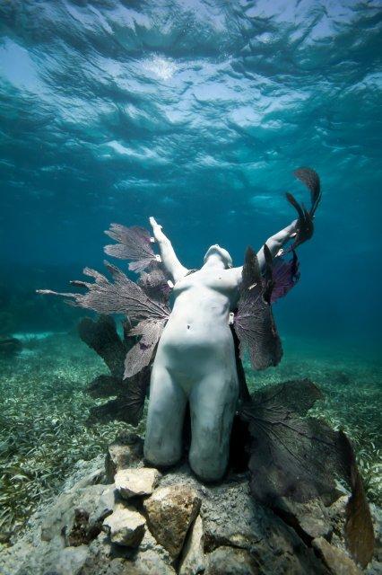 Jason deCaires Taylor y lo sublime. reclamation-01-jason-decaires-taylor-sculpture