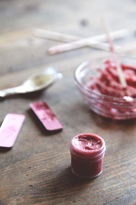 B Á L S A M O . L A B I A L . C O N . C O L O R // D . I . Y B Á L S A M O . L A B I A L . C O N . C O L O R // D . I . Y