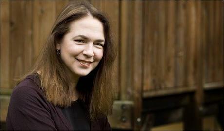 BARK (LORRIE MOORE) BARK (LORRIE MOORE)