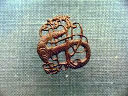 LAS JOYAS EN LA EDAD MEDIA LAS JOYAS EN LA EDAD MEDIA