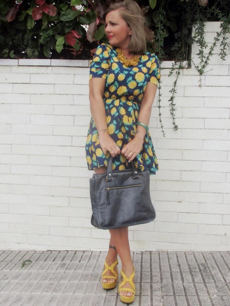 A LOT OF FLOWER A LOT OF FLOWER