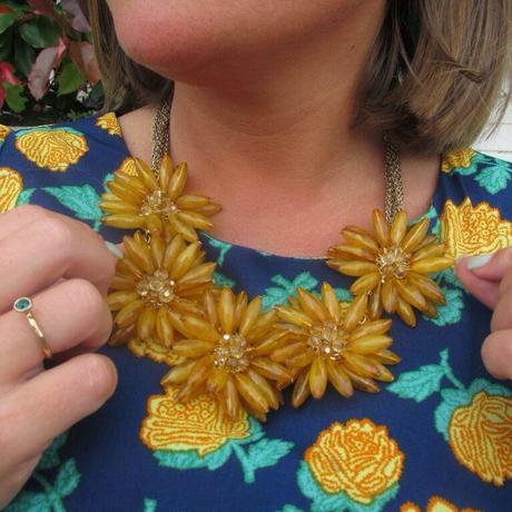 A LOT OF FLOWER A LOT OF FLOWER