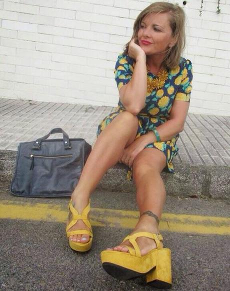 A LOT OF FLOWER A LOT OF FLOWER