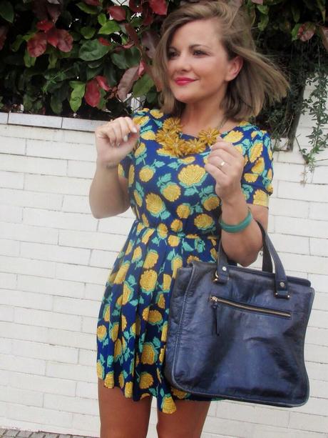 A LOT OF FLOWER A LOT OF FLOWER