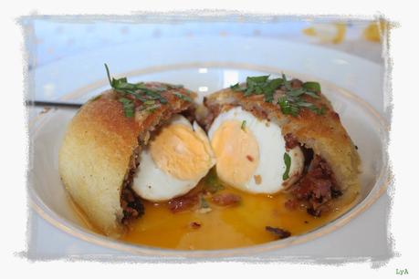 Scotch eggs tuneados... o huevos con bacon envueltos con salsa de sirope de arce y naranja para Desafío en la cocina