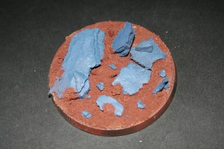 Pintado con Fenris Grey de las rocas de la peana Pintado con Fenris Grey de las rocas de la peana