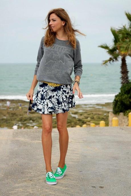 Sudadera y mini con Vans Sudadera y mini con Vans