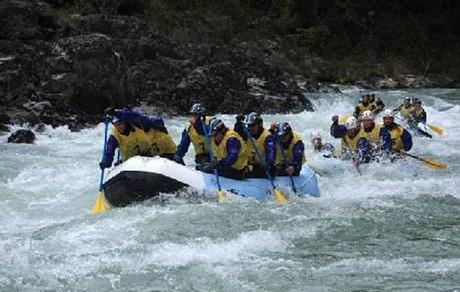 5 lugares ideales para hacer rafting en Argentina.