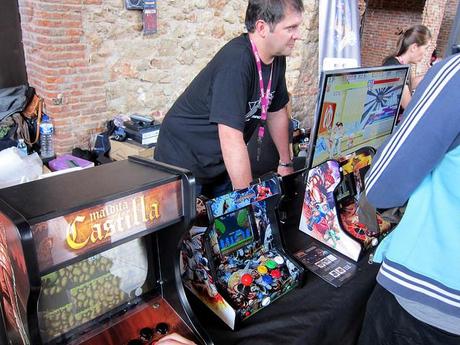 RetroMadrid 2014 (III): Arcades, tiendas y revistas RetroMadrid 2014