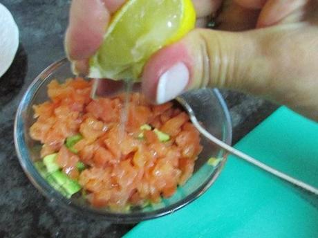 TARTAR DE SALMÓN NORUEGO TARTAR DE SALMÓN NORUEGO