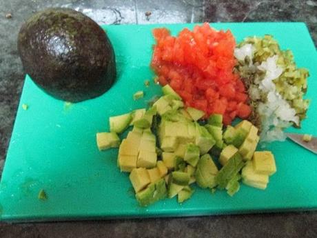 TARTAR DE SALMÓN NORUEGO TARTAR DE SALMÓN NORUEGO