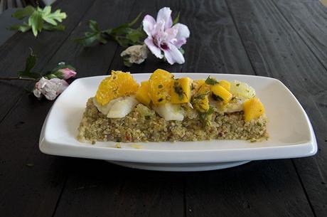 CARRILLERAS DE BACALAO CON FRUTA Y QUINOA SALTEADA