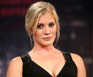 Katee Sackhoff insinúa que será la Capitana Marvel Katee Sackhoff
