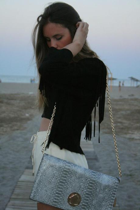 DAME UNOS FLECOS Y LLAMAME ’TRENDY’ by KATE MOSS DAME UNOS FLECOS Y LLAMAME ’TRENDY’ by KATE MOSS