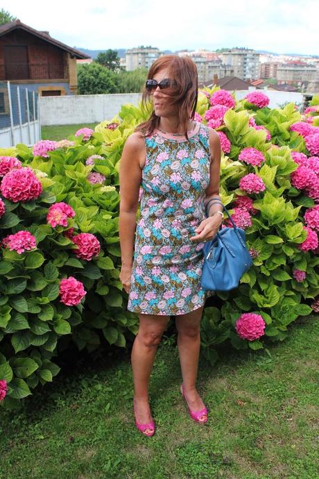 MIS LOOKS - VESTIDO FLORES