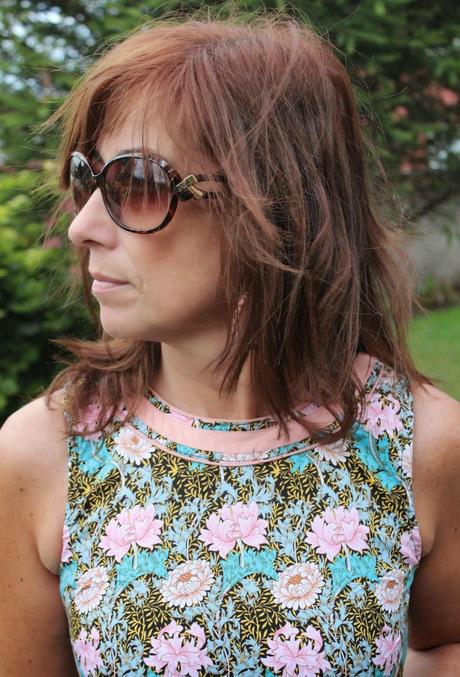 MIS LOOKS - VESTIDO FLORES