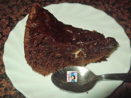 MI BIZCOCHO DE CHOCOLATE CON TROCITOS DE CHOCOLATES DE DOS CLASES EN MI OLLA ERIKA MI BIZCOCHO DE CHOCOLATE CON TROCITOS DE CHOCOLATES DE DOS CLASES EN MI OLLA ERIKA