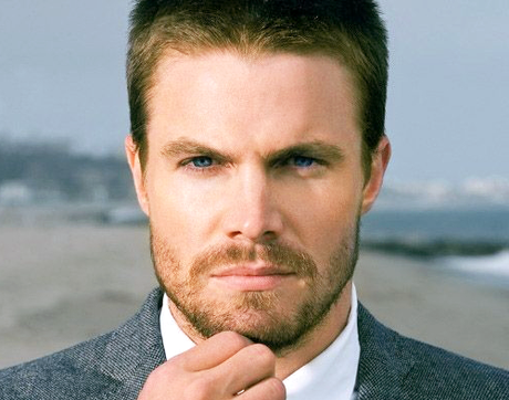CHICO DEL MES: STEPHEN AMELL Y SU ARCO, MI OBSESIÓN DE JULIO CHICO DEL MES: STEPHEN AMELL Y SU ARCO, MI OBSESIÓN DE JULIO