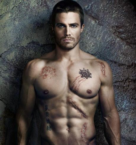 CHICO DEL MES: STEPHEN AMELL Y SU ARCO, MI OBSESIÓN DE JULIO CHICO DEL MES: STEPHEN AMELL Y SU ARCO, MI OBSESIÓN DE JULIO