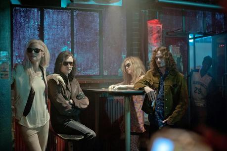 Ronda de reseñas: De hoteles, alienígenas y vampiros Ronda de reseñas: De hoteles, alienígenas y vampiros