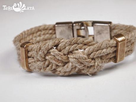 FRENTE AL MAR FRENTE AL MAR