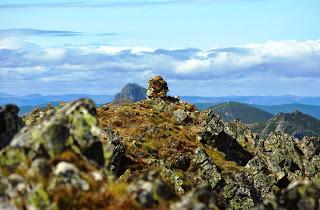 Teverga, ascensión al pico Ferreirúa, vista de los Fontantes y las Ubiñas