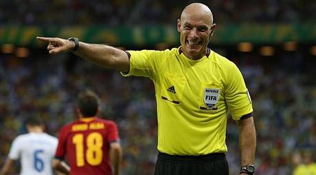 Howard Webb se retira tras 25 años de carrera