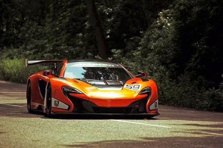 McLAREN PRESENTA SU NUEVO DEPORTIVO; EL 650S GT3