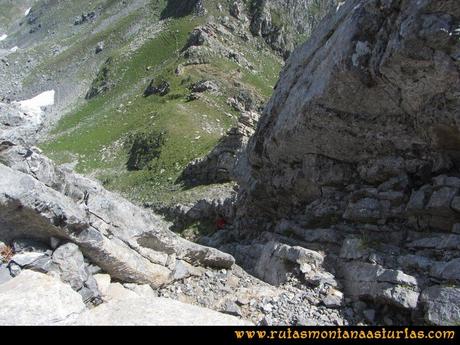 Ruta Tuiza - Portillín - Fontanes: Trepando la primera parte del Portillín Oriental