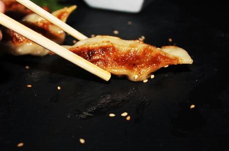 Gyozas japonesas de carne.